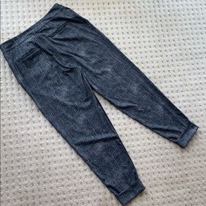 Lululemon joggers NWOT